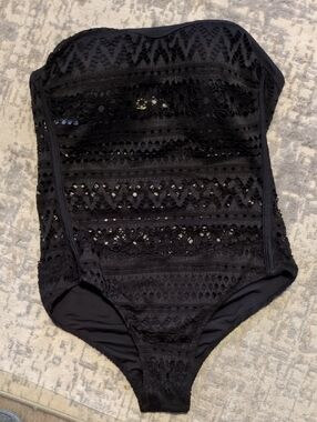 Strapless Black Lace One-Piece Swimsuit (NEW WITHOUT TAGS)
